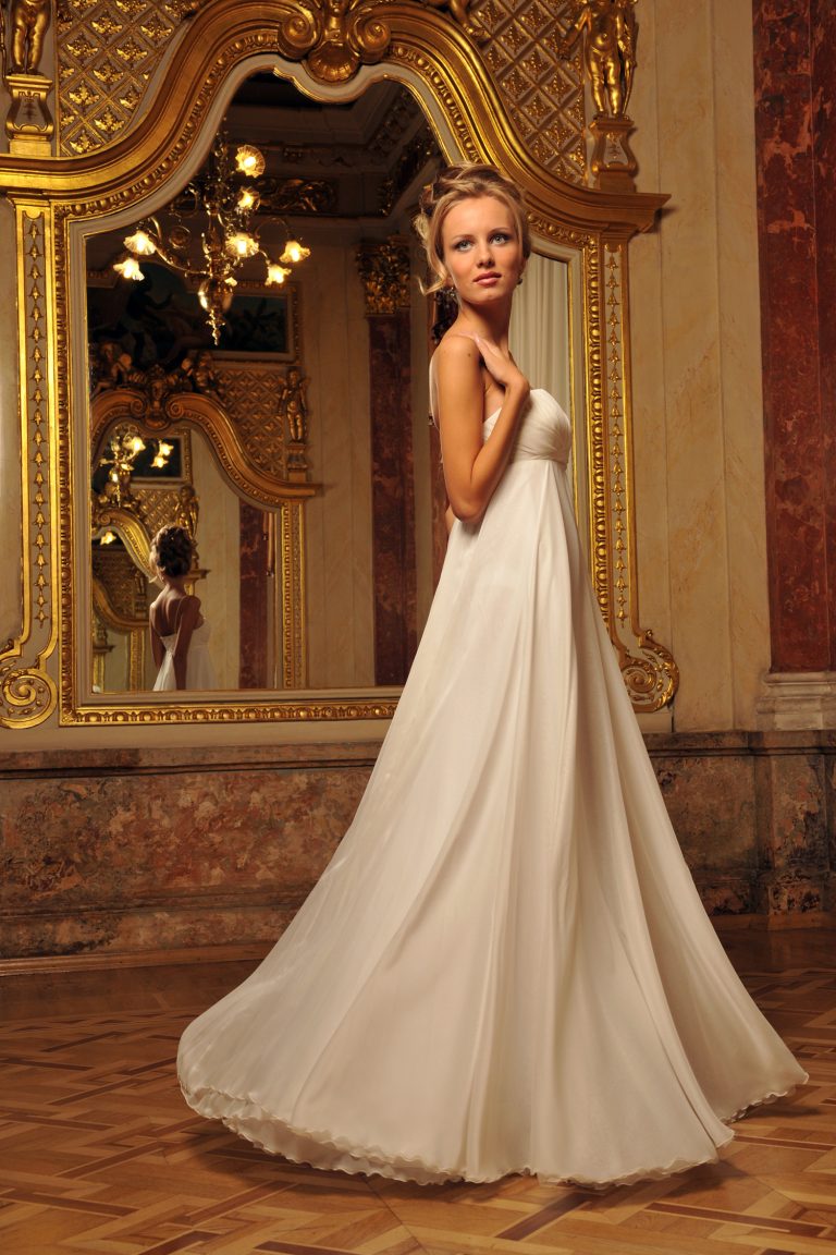 Robe de mariage style Empire - Oksana Mukha Paris