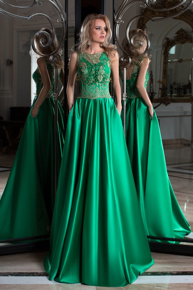 Robe de cocktail verte en satin duchesse - Oksana Mukha Paris