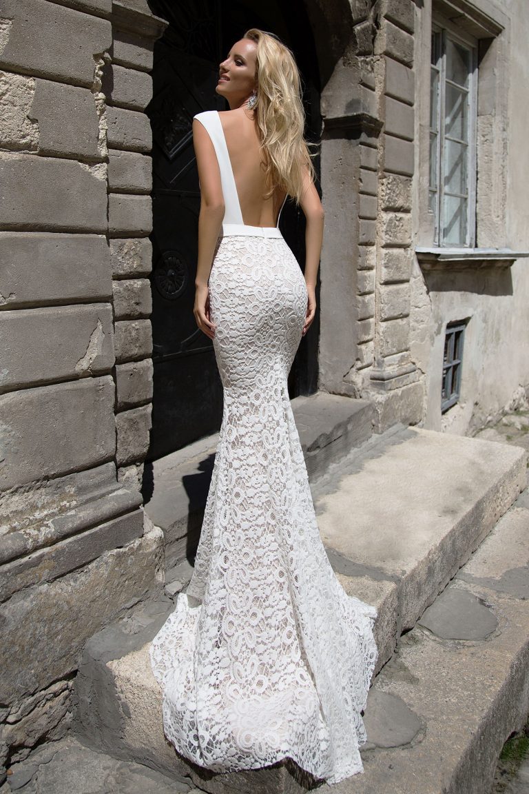 Robe de mariée bi-matière dos nu