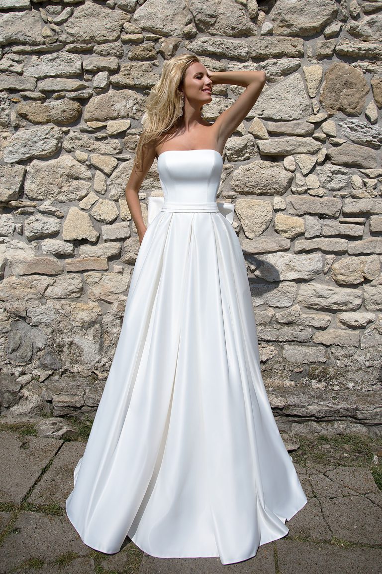 Robe de mariée en satin duchesse