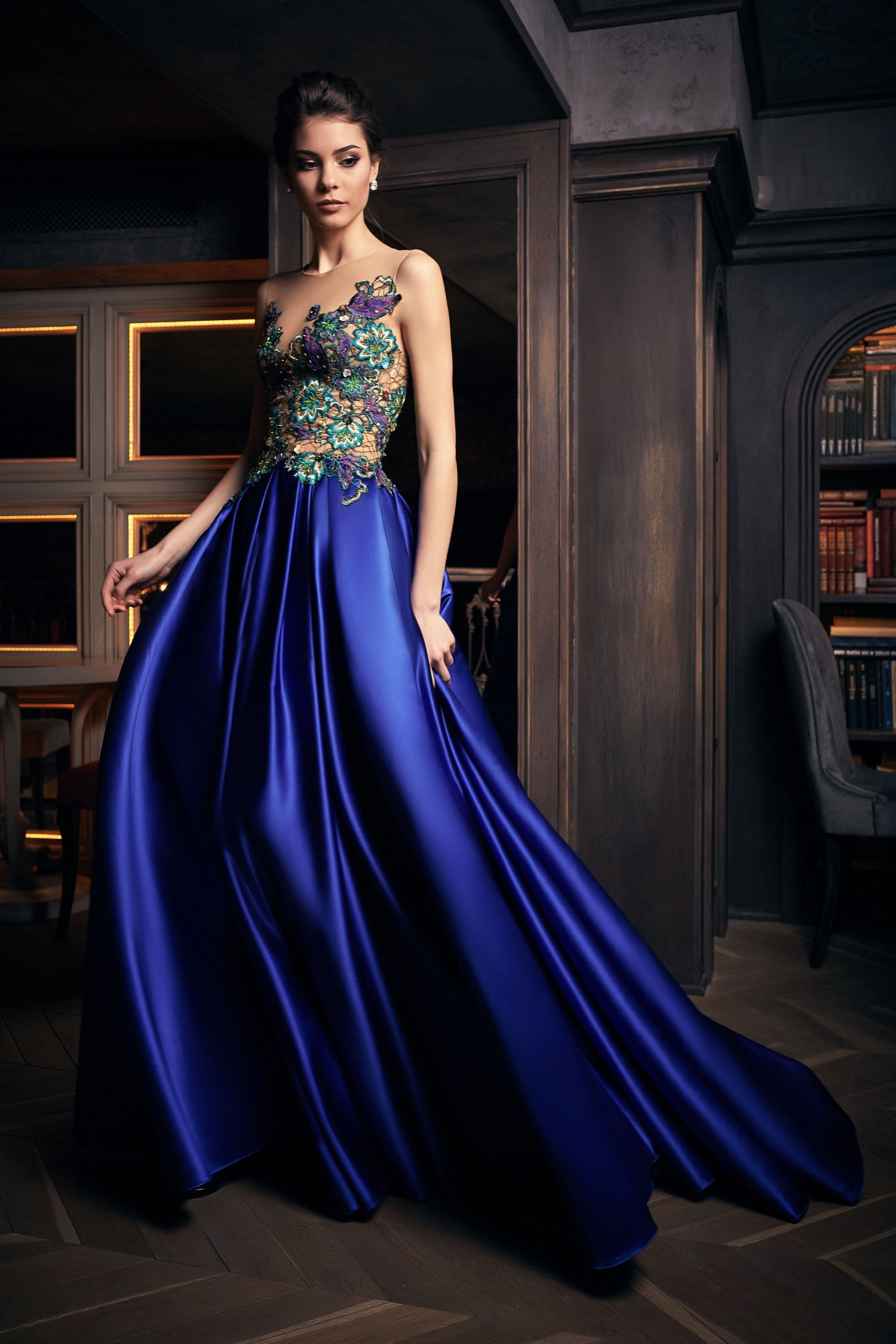 robe de soiree de luxe bleue paris