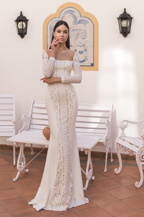 Robe de mariée en dentelle ajourée