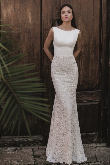 Robe de mari e sir ne droite et fourreau Oksana Mukha Paris