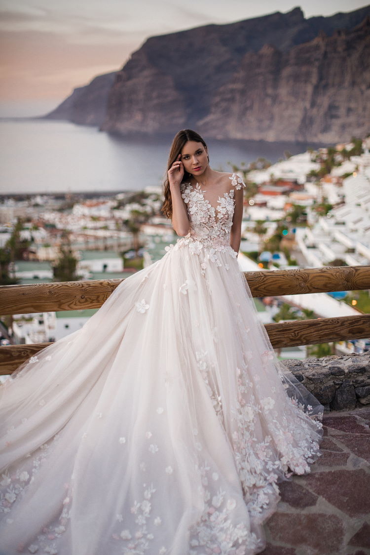 Robe de mariée cheap extraordinaire