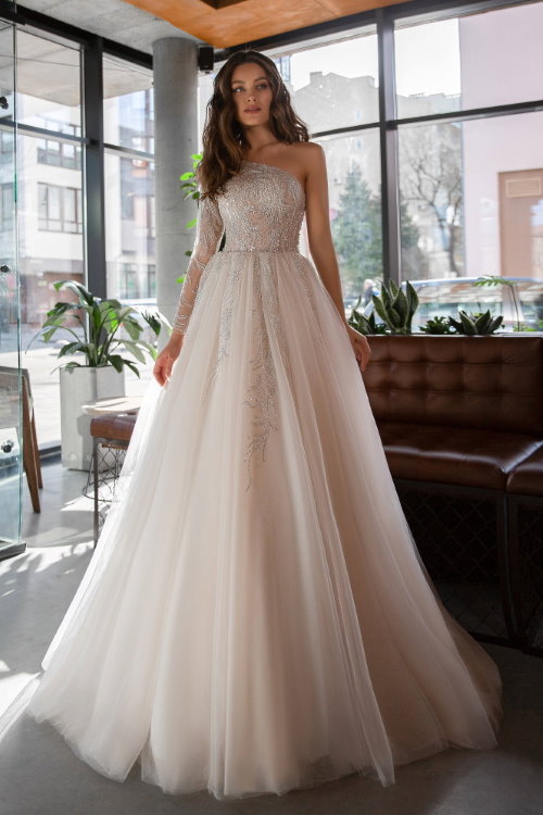 Robe de mariée haut asymétrique
