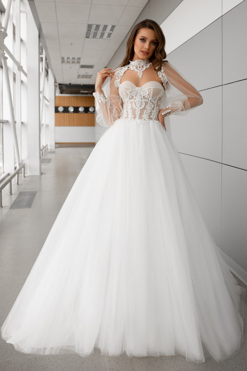 Robe de mariée à manche bouffante