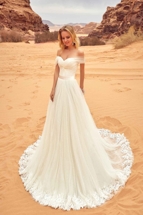 robe de mariée à col bateau
