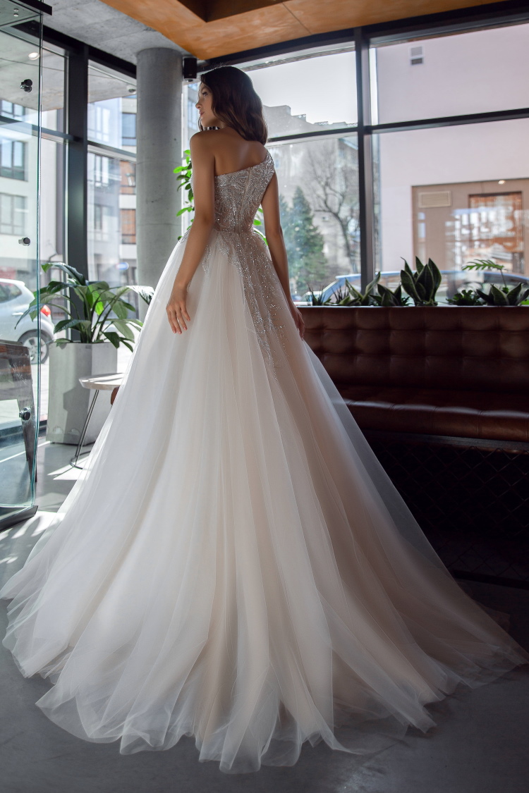 robe de mariee moderne chic