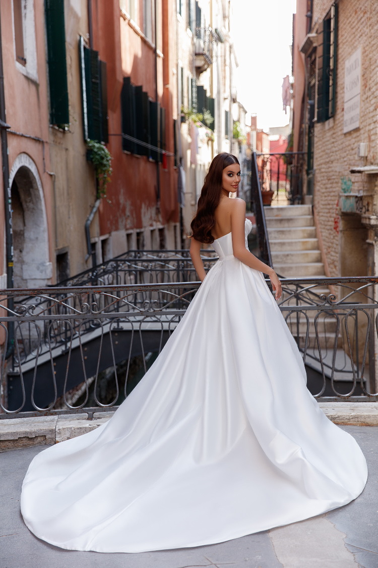 robe de mariee satinee