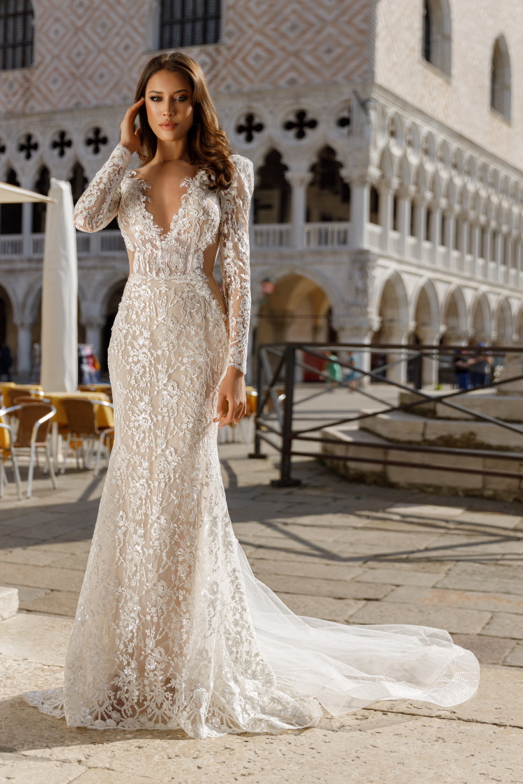 robe de mariee en dentelle nacree