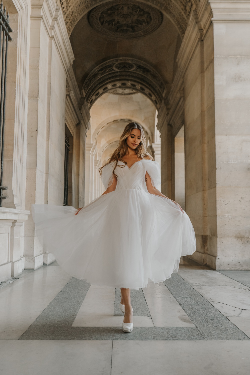 Robe de mariee jupe patineuse en tulle de soie Oksana Mukha Paris