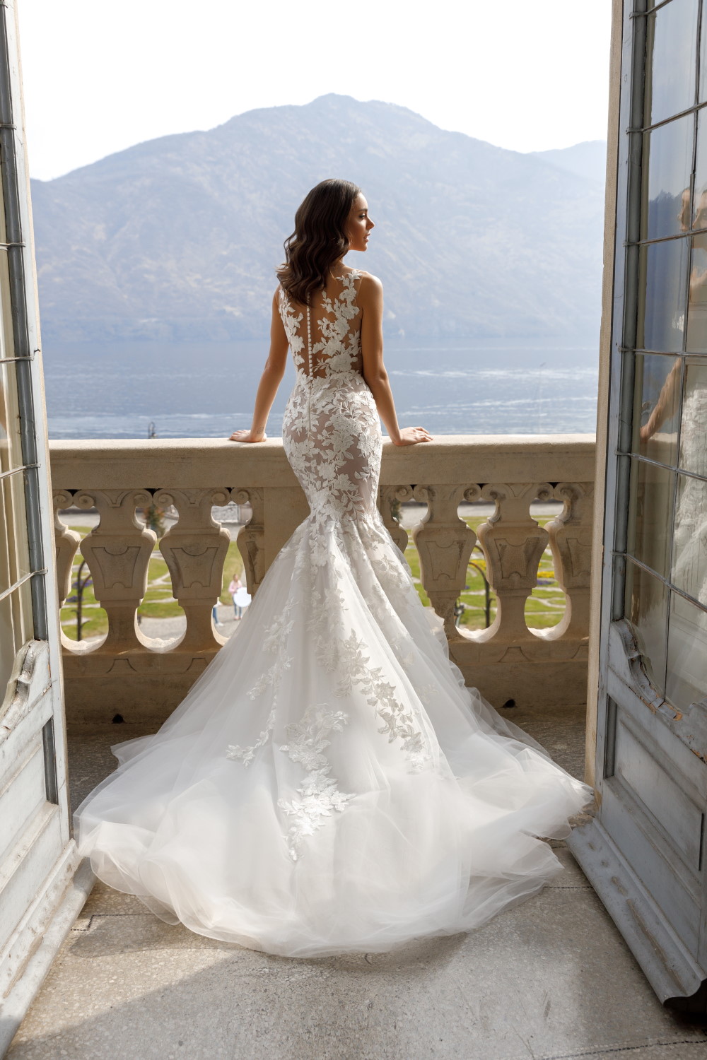 robe de mariee en dentelle coupe sirene