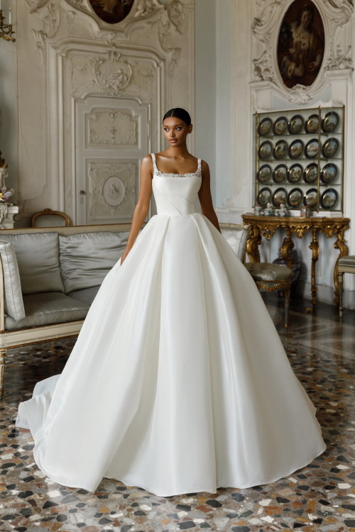 Robe de mariée en organza