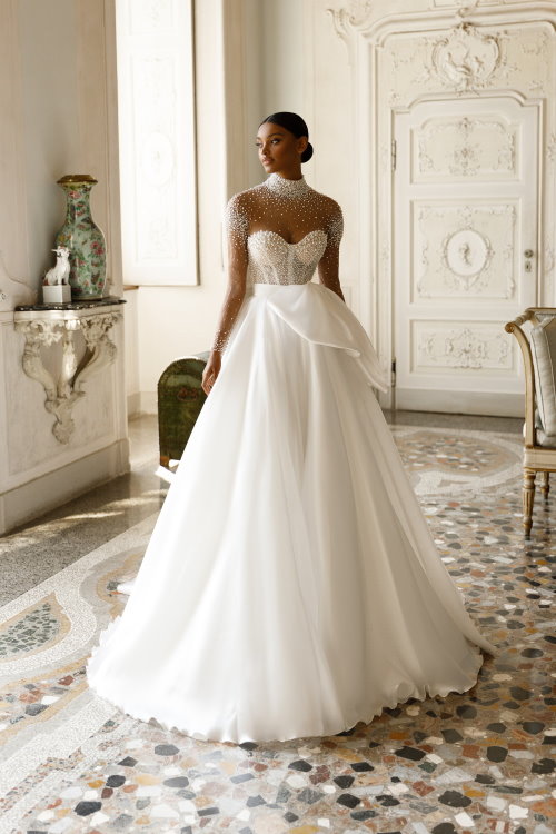 Robe de mariée perlée