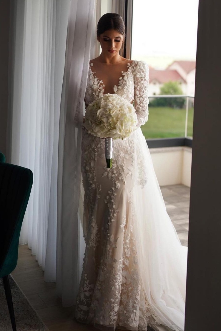 mariee avec bouquet hortensias