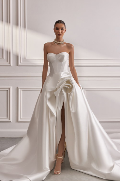 Robe de mariée en mikado de soie