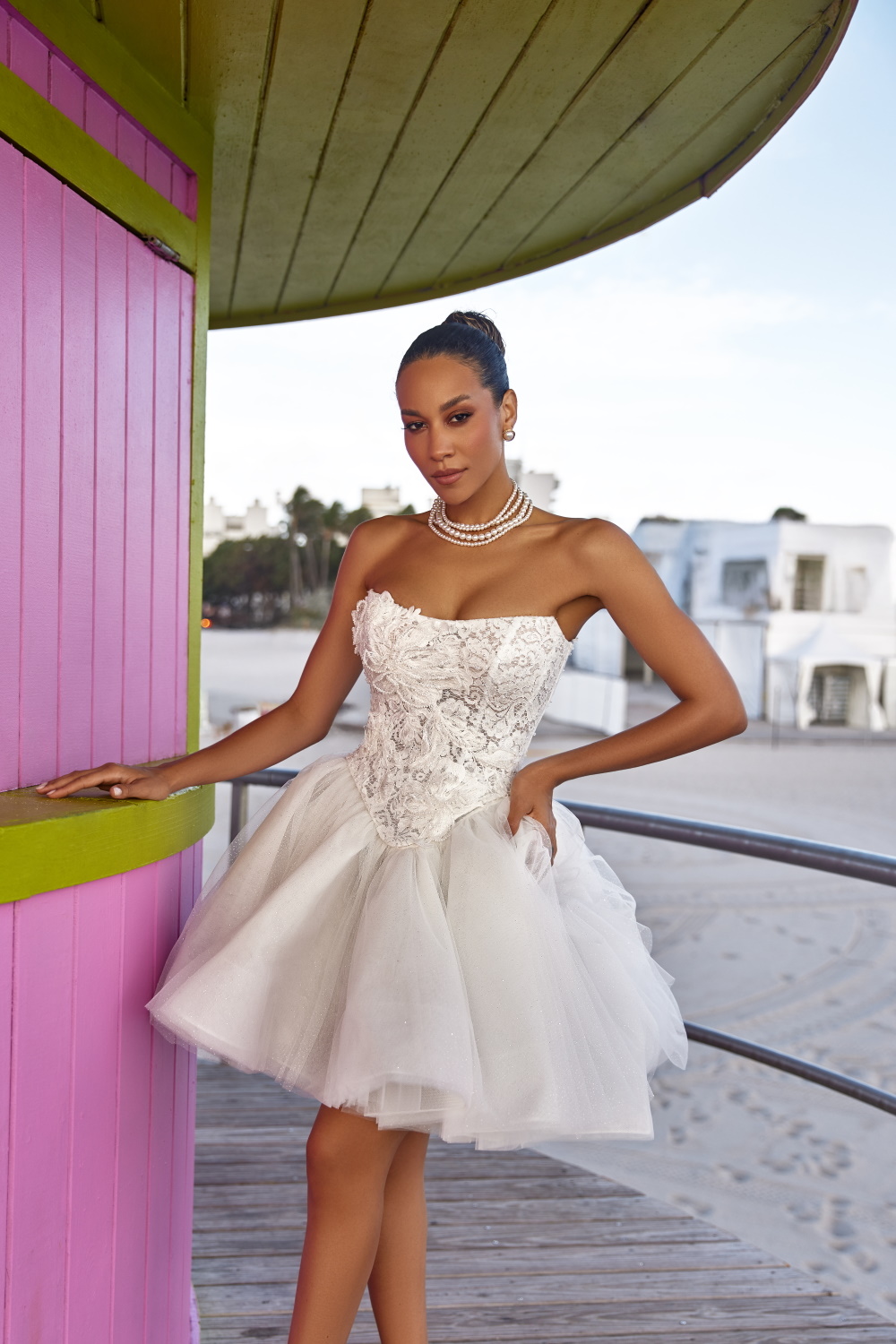 robe de mariee bustier dentelle et jupe patineuse