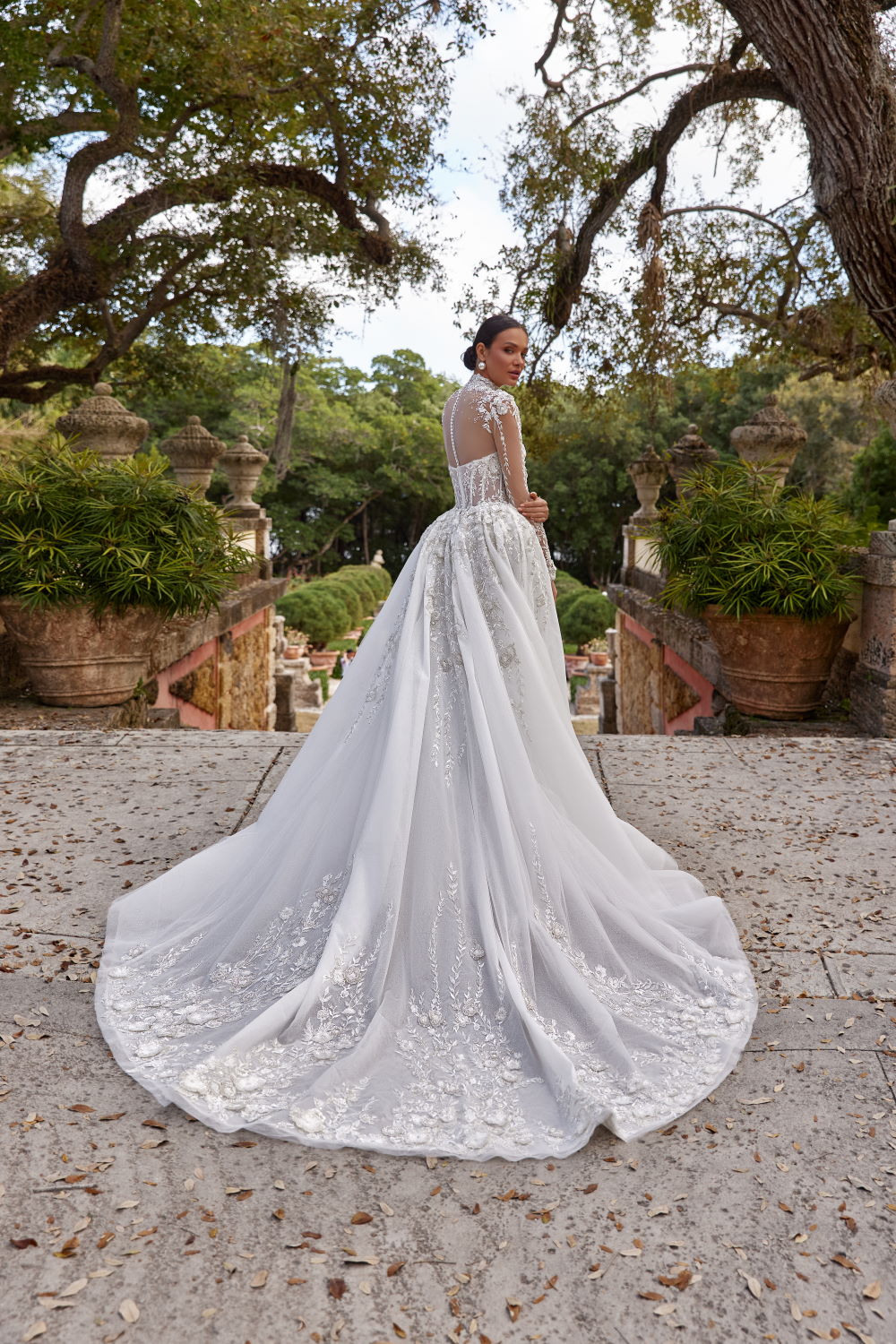 robe de mariee somptueuse avec traine