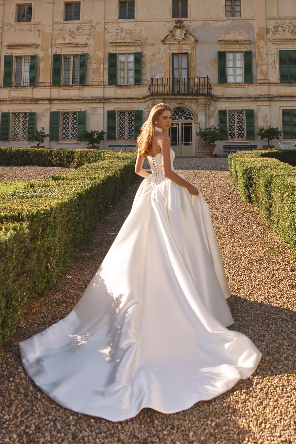 robe de mariee romantique et moderne